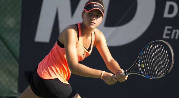 Maria Menezes embarca para o Eddie Herr e Orange Bowl