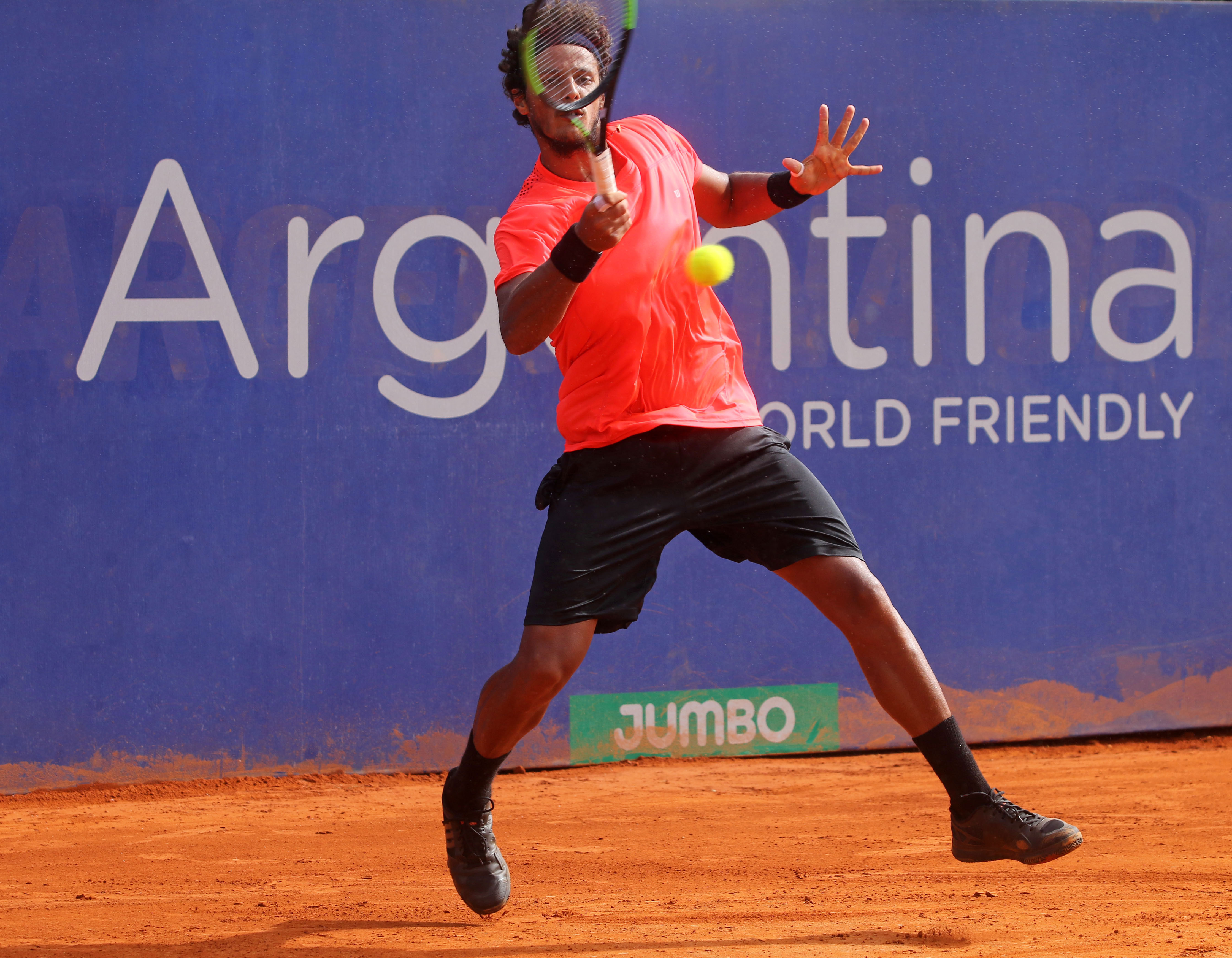 Feijão ganha vaga na chave principal do Rio Open